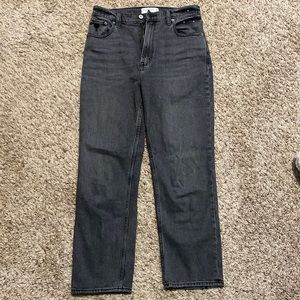 Abercrombie “Ankle Straight Ultra High Rise” size 27
